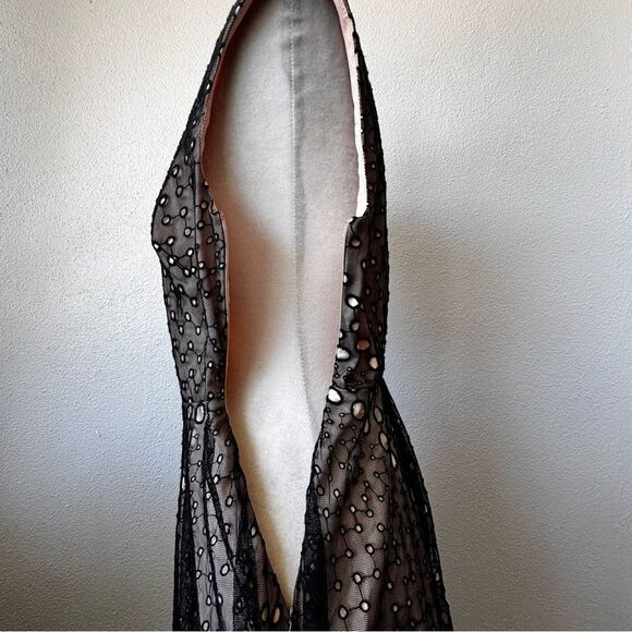 Anthropologie Eva Franco Black Lace Swing Dress Sleeveless Elegant SZ 4 - Picture 10 of 12